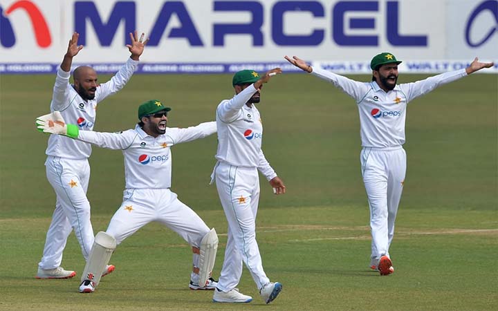 প্রথম সেশনে ৪ উইকেট হারালো বাংলাদেশ